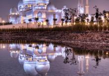 The Sheikh Zayed Mosque by Ali A. Al-Tamimi / © Ali A. Al-Tamimi