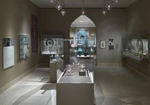 Metropolitan Museumâ€™s New Galleries for Islamic Art Department Draw One Million Visitors